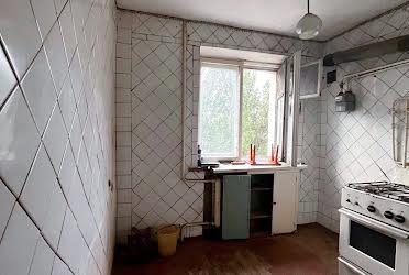 1749202502340908