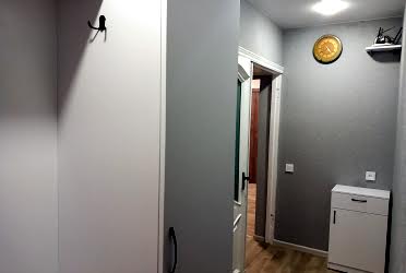 1830581377117924