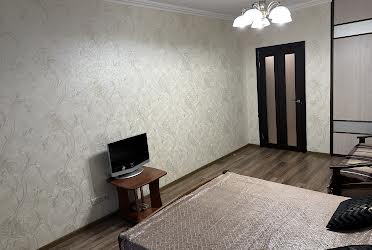 1791704134770929