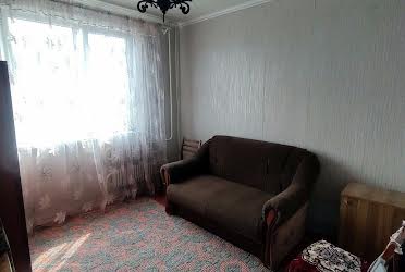 1834891359328936