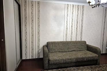 1833178380758937