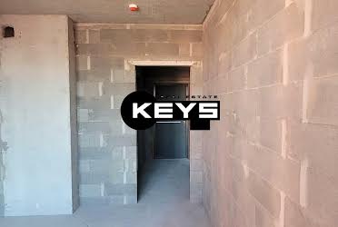 1832005728118943