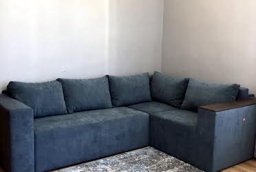 1832269962264958