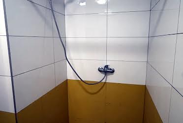 1833831443768969