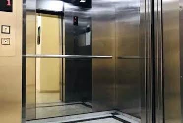 1836068345713971