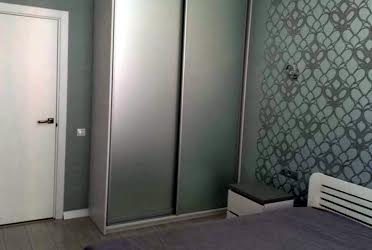 1834548044891976