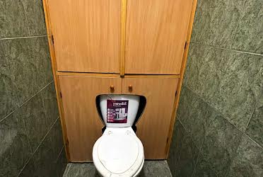 1835895363960981