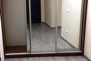 1836186847625983