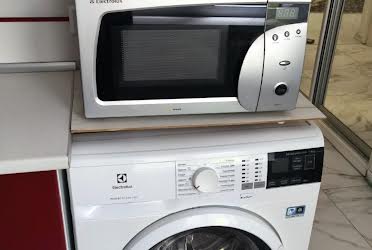 1833072450162099