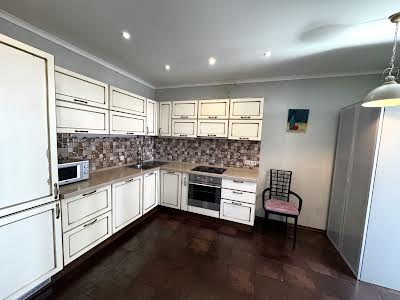 квартира за адресою Дніпровська набережна вул., 1а