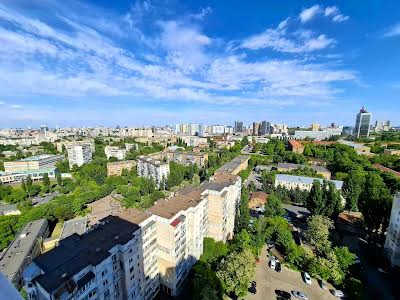 квартира за адресою Генерала Генадія Воробйова вул. (Курська), 13-Е