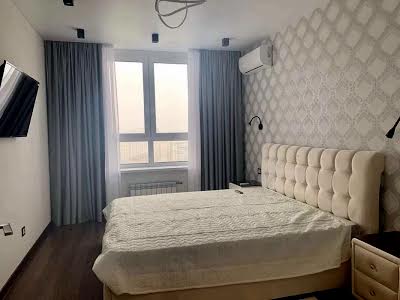 квартира по адресу Драгоманова ул., 10