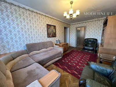 квартира по адресу Леся Курбаса просп., 4