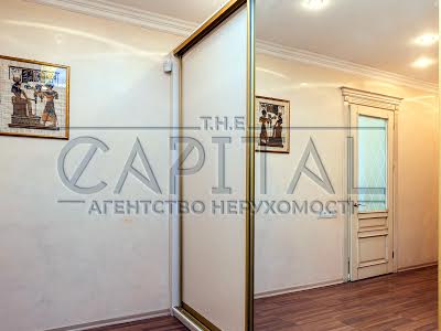 квартира по адресу Кудрявский спуск, 3-Б