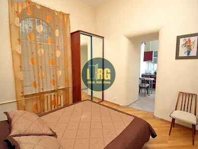 квартира за адресою Михайлівська вул., 24-А