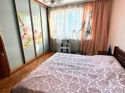 квартира за адресою Михайла Омеляновича-Павленка вул. (Суворова)