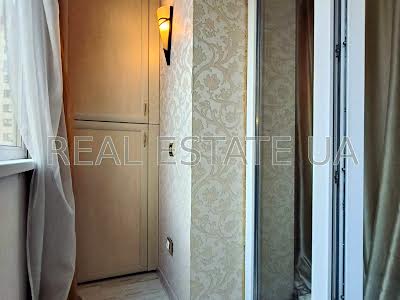 квартира за адресою Дмитрівська вул., 96-98