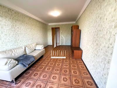 квартира по адресу Николая Ушакова ул., 12