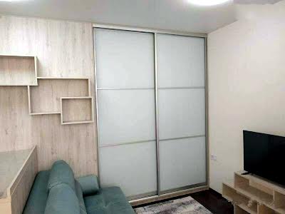 квартира за адресою В'ячеслава Чорновола вул., 25