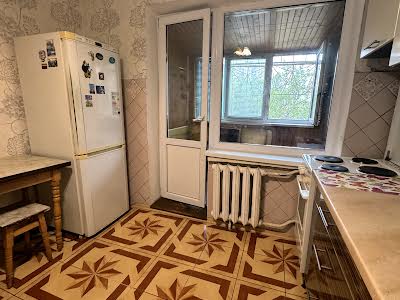 квартира по адресу Зои Гайдай ул., 12/10