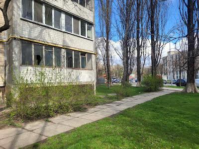 коммерческая по адресу Василия Касияна ул., 6