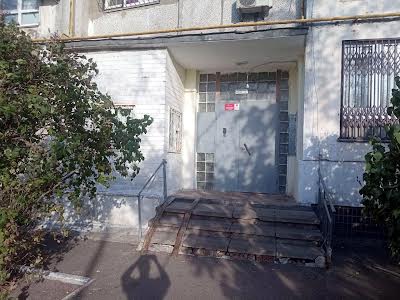 квартира по адресу Павла Тычины просп., 20-А