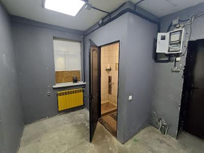 комерційна за адресою Івана Федорова вул., 31