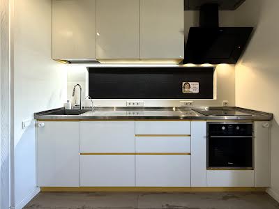 квартира за адресою Регенераторна вул., 4 к7