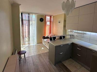 квартира по адресу Киев, Регенераторная ул., 4