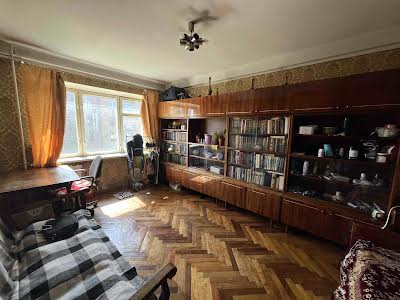 квартира за адресою Білоруська вул., 10/18