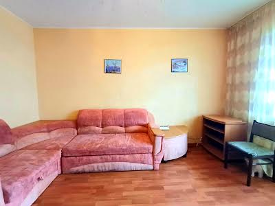 квартира за адресою Володимира Івасюка просп. (Героїв Сталінграду), 61