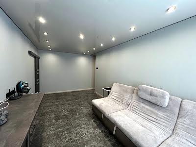 квартира за адресою Ахсарова вул., 7