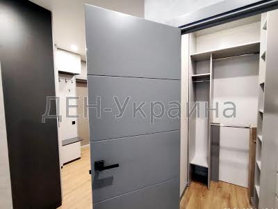 квартира за адресою Причальна вул., 15-ж