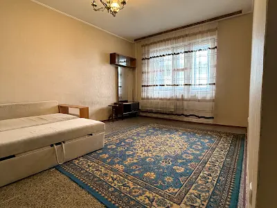 квартира за адресою Йорданська вул. (Лайоша Гавро), 9-Є