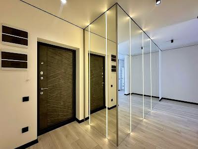 квартира за адресою Незалежності вул., 148а