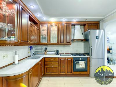 квартира по адресу с. Петропавловская борщаговка, Школьная ул., 27б