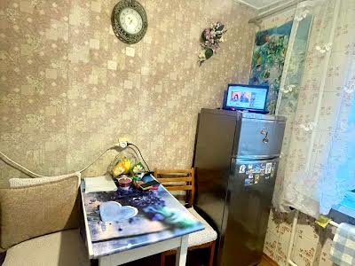 квартира за адресою Ново-Баварський просп. (Ілліча), 103