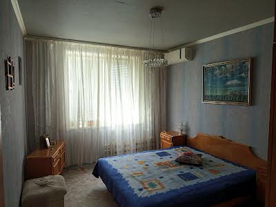 квартира за адресою Валентинівська вул. (Блюхера), 58