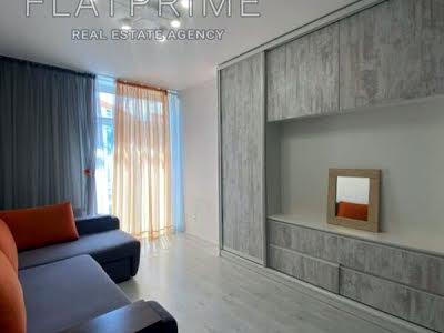 квартира за адресою Регенераторна вул., 4 к4