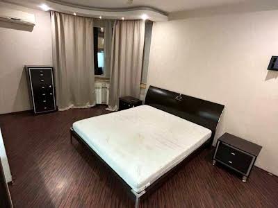 квартира по адресу Степана Руданского ул., 4-6