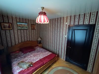 квартира по адресу Ивана Пулюя ул., 1а