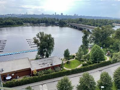 квартира за адресою Раїси Окіпної вул., 18
