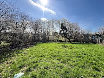 будинок за адресою Івана Білика вул. (Яблунева), 15