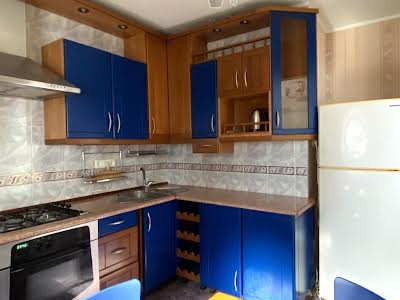 квартира за адресою Андрія Верхогляда вул. (Михайла Драгомирова), 6-Б