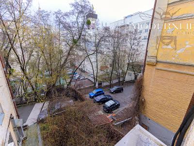 квартира за адресою Костельна вул., 6