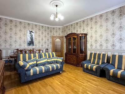 квартира по адресу Лютеранская ул., 4