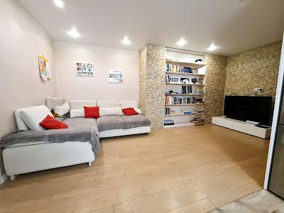 квартира за адресою Білоруська вул., 36А