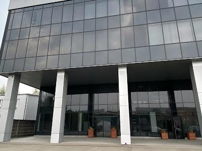 коммерческая по адресу Уинстона Черчилля ул. (Красноткацкая), 83