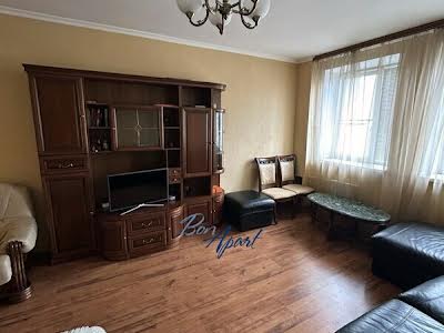 квартира по адресу Освіти ул., 3