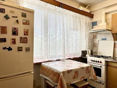 квартира по адресу Лейпцизька, 3